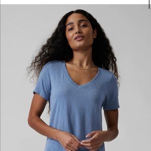 NWT - Athleta breezy scoop V tee. Never been worn brand new with tags